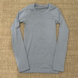 Lululemon long sleeve swiftly tech size 0